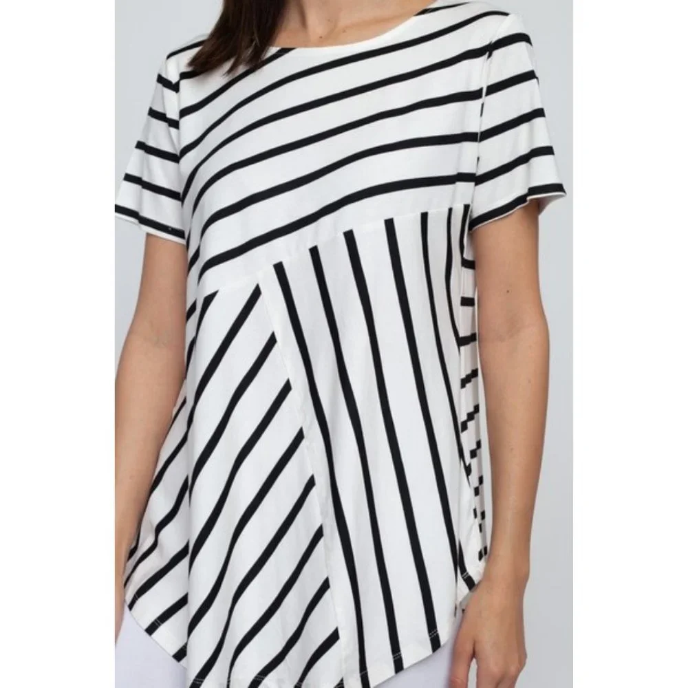 YELETE Women's Short Sleeve Striped Tunic. Fresh, Flattering, NWOT. Sizes S-XL - Picture 4 of 4